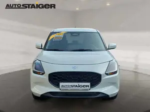 Suzuki Swift Club Allrad Rückfahrkamera*Navi* + Allgrip Bild 3