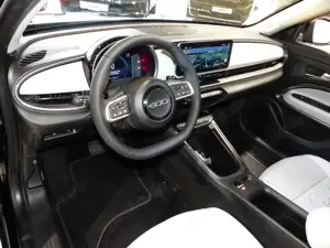 Fiat 600 La Prima Hybrid DCT Navi Massage Sitz LED Bild 5