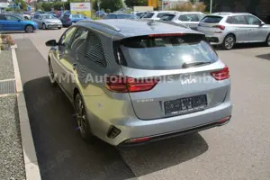 Kia Ceed SW / cee'd SW 1.5 T-GDi Automatik *Navi* Bild 5