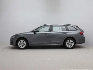 Skoda Octavia Combi Classic 1.5 TSI 150PS Bild 4