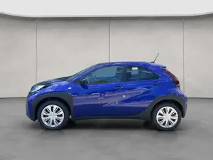 Toyota Aygo X X Business Edition *Komfort Paket* Bild 2