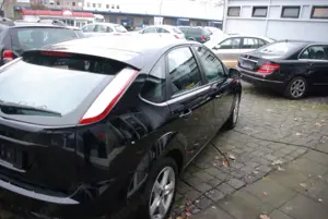 Ford Focus 1,6 Ti-VCT Sport Bild 5