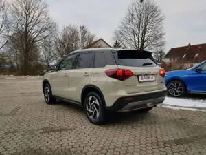 Suzuki Vitara 1.4 DITC HYBRID Comfort+! ALLRAD+AUTOMATIK+ACC+SHZ Bild 3