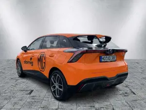 MG MG4 4 64 kWh Luxury Bild 3