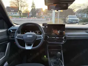 Dacia Bigster TCe 140 Journey Navi Digitales Cockpit LED ACC El. Bild 5