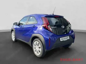 Toyota Aygo X 1.0 Business Edition Sitzheizung Bild 3