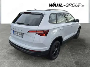 Skoda Karoq Tour*1,5*TSI*DSG*AHK*NAV*WINTER* Bild 5