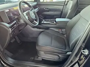 Hyundai TUCSON E-Motion 1.6 T-GDi HEV 2WD / LED ACC 2-Zonen Kl... Bild 4