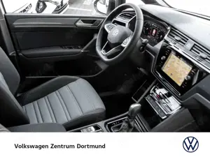 Volkswagen Touran 1.5 HIGHLINE DSG R-LINE BLACKSTYLE PANO Bild 3