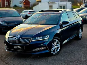 Skoda Superb Combi LK iV*VIRT*NAVI*LEDER*PANO*AHK*360