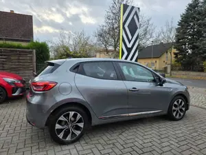 Renault Clio V Evolution TCe 90 X-tronic Bild 4