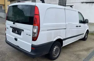 Mercedes-Benz Vito 111 CDI L2 / H1 Bild 3