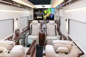 Mercedes-Benz Sprinter 519 NEW Luxury VIP Edition TV *FIRST CLASS* 319