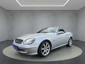 Mercedes-Benz SLK 200 Kompressor Special Edition*1.Hand*Rentnerfahrzeug*