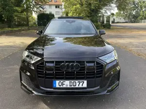 Audi Q7 50 TDI S Line Laser Pano Massage Night Raute AHK