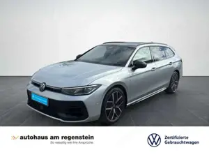 Volkswagen Passat Variant 2.0TSI 4M R-Line"Signature" AHK/HUD