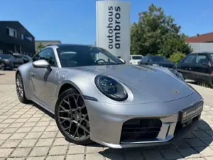 Porsche 992 911 Carrera ACC*Bose*Glasdach*SportDesign*