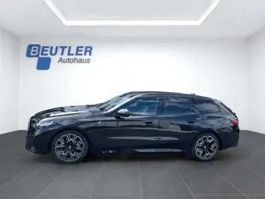 BMW 520 i Touring M Sport 20" HUD 360°-Kam ACC mit... Bild 2