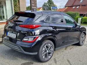 Hyundai KONA Elektro 39 kWh Advantage *Wärmepumpe* Voll-LED Bild 4