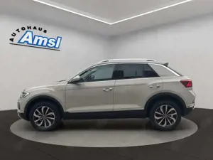 Volkswagen T-Roc 1.5 TSI Style DSG *AHK*Matrix*RKAM*App-Con Bild 3