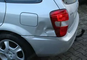 Mazda 323 F 5-tür Autom-Getriebe 1.Hd -ohne TÜV- Bild 4