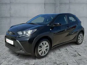 Toyota Aygo X AYGO X 1.0 Business Edition Bild 2