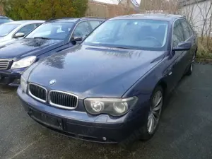 BMW 745 i Leder Xenon Wasserpumpe Lichtmaschine defekt !