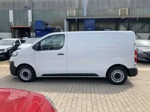 Peugeot Expert Kasten 75kWh Holzverkleidung OBC11kW Klima Bild 3