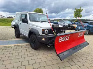 Suzuki Jimny WINTERDIENST Schneepflug Streugerät BOSS LEHNER Bild 4