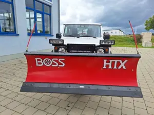 Suzuki Jimny WINTERDIENST Schneepflug Streugerät BOSS LEHNER Bild 3