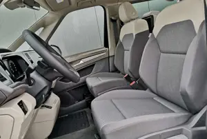 Volkswagen T7 Multivan 2,0TDI DSG Sport Edition Lite LÜ 5 Sitzer Bild 4