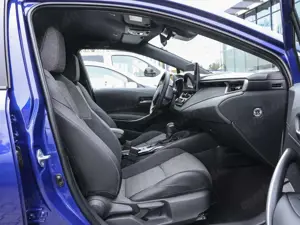 Toyota Corolla TS 2.0 Hybrid Teamplayer Technik-P. NAVI Bild 5