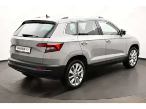 Skoda Karoq 1.0 TSI Clever Tempo/Einparkhi/Multilenk Bild 3
