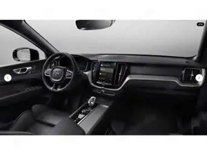 Volvo XC60 T8 Plug-In Hybrid AWD Ultra Black Edition Bild 5