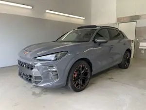 CUPRA Terramar VZ 4Drive Leder+Pano+AKEBONO+Matrix+AHK+Stdhz+2...