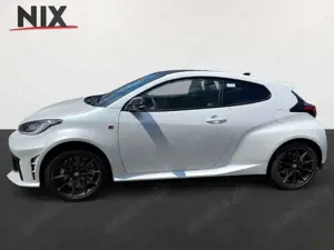 Toyota Yaris 1.6 Turbo GR Automatik LED Bild 3