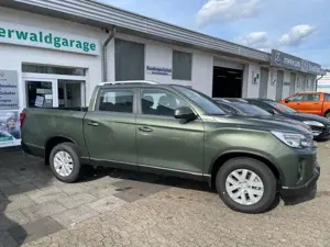 SsangYong Musso Grand Quartz 2.2l Automatik 4x4 Allrad Bild 4