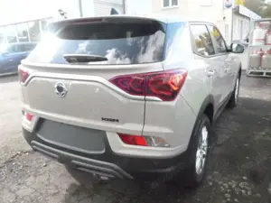 KGM Korando 1.5 Essential AUTOMATIC TEMPOM. PDC+KAM. Bild 2