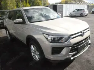 KGM Korando 1.5 Essential AUTOMATIC TEMPOM. PDC+KAM.