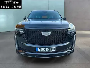 Cadillac Escalade 600 Suburban Platinum  49.000km Bild 2