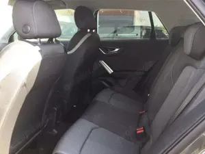 Audi Q2 35 TFSI S tronic S-line LED NAVI APP ACC KAMERA Bild 5