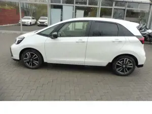 Honda Jazz 1,5i-MMD Hybrid Advance Sport