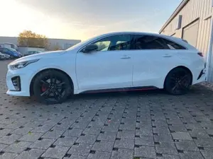 Kia ProCeed / pro_cee'd / ProCeed 1.6 T-GDI DCT GT