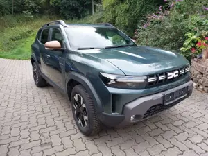 Dacia Duster 3 TCe130 4x4 EXTREME SOFORT! Zedergrün u. A.