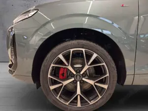 Audi Q3 SUV TDI Neues Modell ! TECH PRO MATRIX 20 PANO HEA Bild 4
