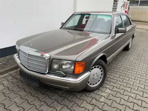 Mercedes-Benz 560 SEL Klimaautomatik / eSitz / S-Dach