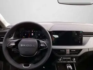 Skoda Scala Tour 1,0 TSI 116PS 7-Gang DSG Fahrassisten Bild 3