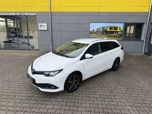 Toyota Auris Touring Sports Team D/KAMERA/ALLWETTER