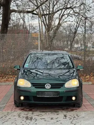 Volkswagen Golf 1.6 FSI Trendline
