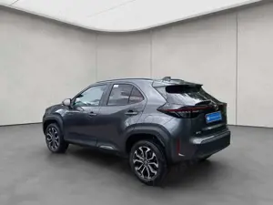 Toyota Yaris Cross Hybrid 1.5 VVT-i Teamplayer Bild 3